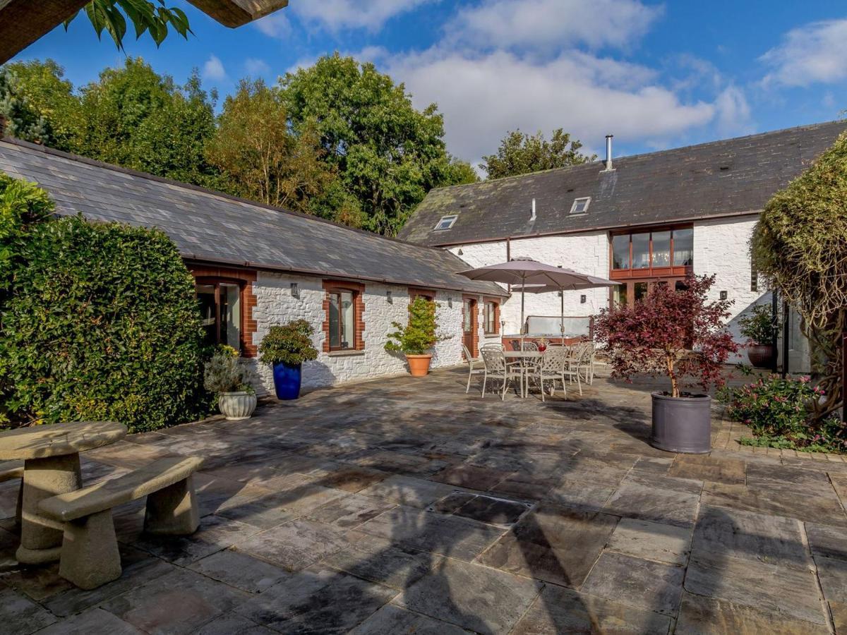 White Horse Farm Villa Abergavenny ภายนอก รูปภาพ