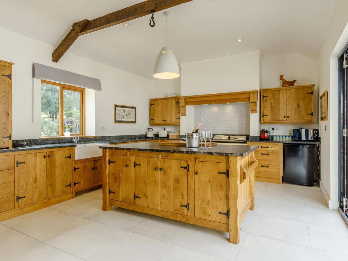 White Horse Farm Villa Abergavenny ภายนอก รูปภาพ